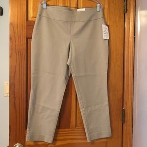 NWT Croft&Barrow Petite Mid Rise Ankle Pants